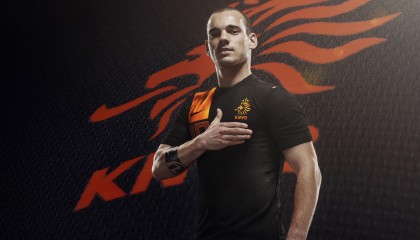 爱游戏娱乐-2018年季后赛：库里关键三分逆转取胜，赢得全场喝彩，2018nba总决赛库里场均数据